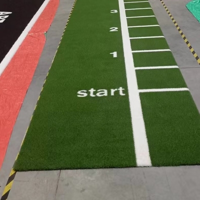 19mm Sztuczna trawa na zdjęciu Biała linia dla boisk sportowych Plac zabaw Dekoracja placówek handlowych