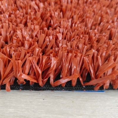 Brick Red Tennis Sztuczna trawnika 6300 Dtex 25mm Mesh Grass Wielofunkcyjna niska konserwacja