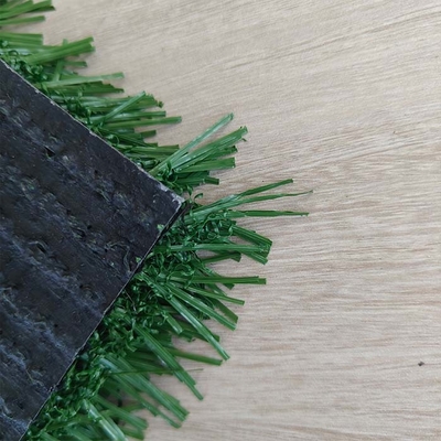 30 mm zielona sztuczna trawnika sportowa zapewniająca bezkonkurencyjną rozgrywkowość i komfort dla klientów
