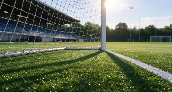 Certyfikowana przez FIFA niska konserwacja sztuczna trawa piłkarska odporna na promieniowanie UV do profesjonalnych boisk piłkarskich