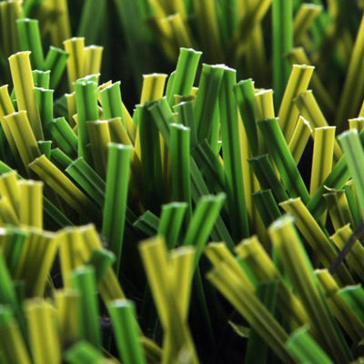 Zaprobowany przez FIFA sztuczny trawnik PE do boisk piłkarskich szerokość stosów 1,5 mm